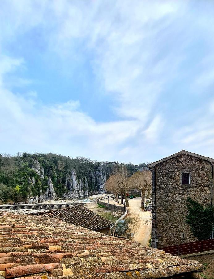 Lou Mouli Di Baou Bed & Breakfast Labeaume Dış mekan fotoğraf