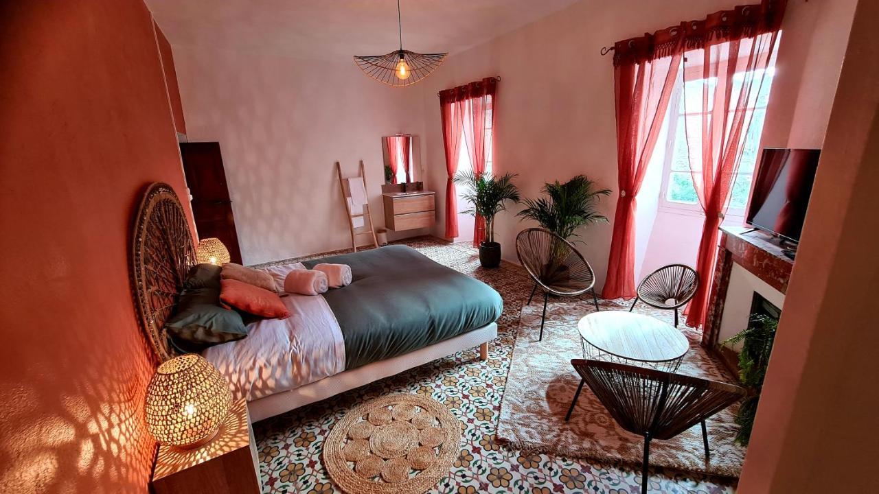 Lou Mouli Di Baou Bed & Breakfast Labeaume Dış mekan fotoğraf